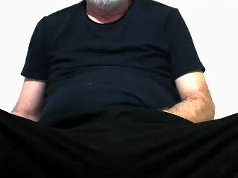 Snapshot of 35tibet35 chatting on 02.25.25 35tibet35 online show from 02.25.25