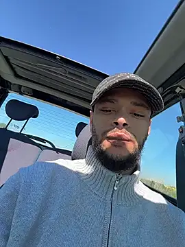 Lionayowe online show from 04.22.26