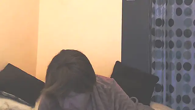 MioritaHard online show from 11.21.25