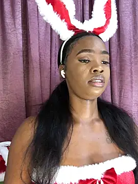 LuciousLips96 online show from 12.25.24
