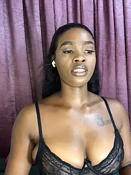 LuciousLips96 online show from 01.06.25