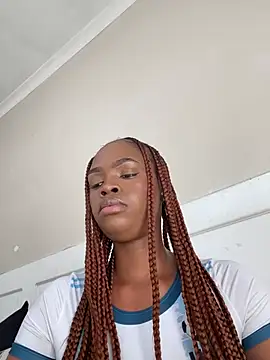 LuciousLips96 online show from 06.21.26
