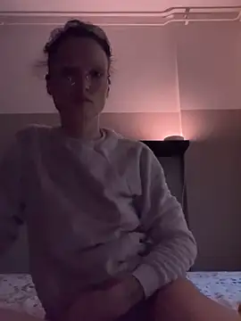 Snapshot of denisestar10 chatting on 12.29.24 denisestar10 online show from 12.29.24