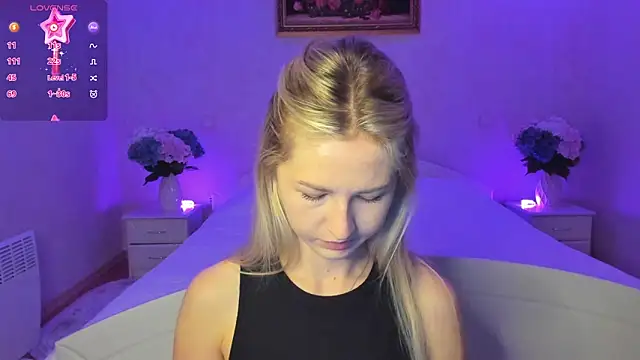 AnnaCarrera online show from 11.19.25