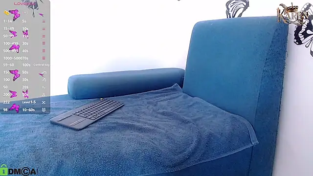 karen sofia  online show from 02.11.26