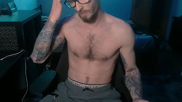 SexxxyLouis online show from 02.19.25