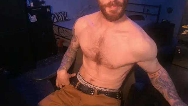 SexxxyLouis online show from 09.17.25