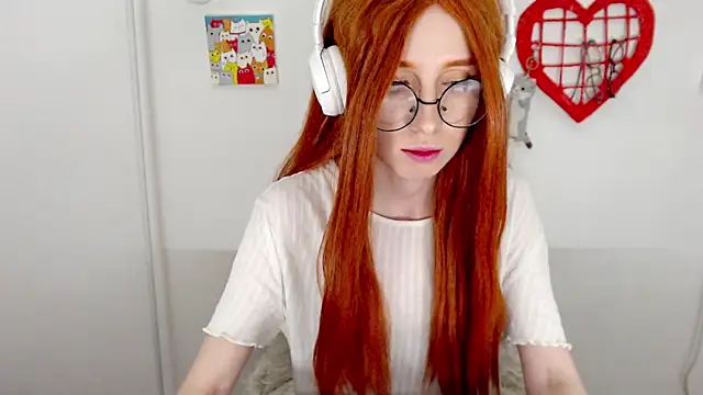 Snapshot of _Hanna_Moon_ chatting on 07.05.26 Hanna Moon online show from 07.05.26