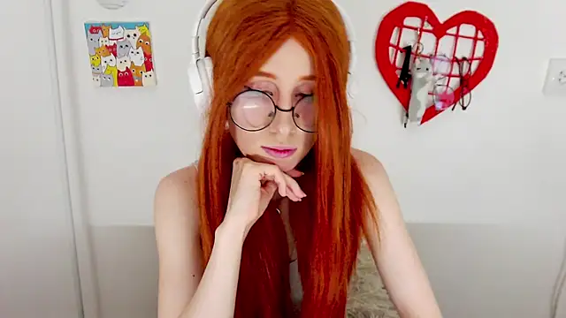 Snapshot of _Hanna_Moon_ chatting on 07.30.26 Hanna Moon online show from 07.30.26