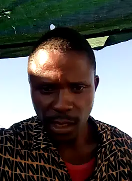 Snapshot of samagira chatting on 03.08.25 samagira online show from 03.08.25