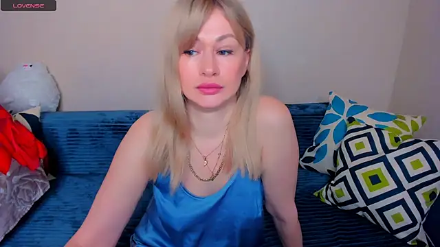 EllenMoore online show from 04.14.26