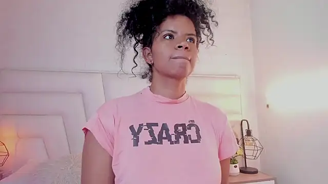 Ellie Alves online show from 12.07.24