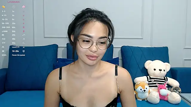 kwana colada online show from 09.25.25