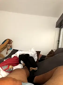 Snapshot of vitao244Bhenois chatting on 11.15.25 vitao244Bhenois online show from 11.15.25