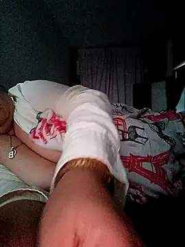 Snapshot of Brenda_Berck_ chatting on 10.10.25 Brenda Berck online show from 10.10.25