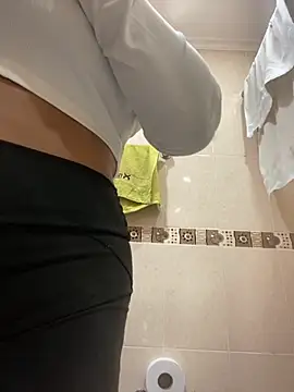 Fancyxlove online show from 10.09.25