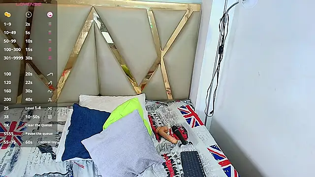 Snapshot of myblackdoope chatting on 02.25.25 myblackdoope online show from 02.25.25