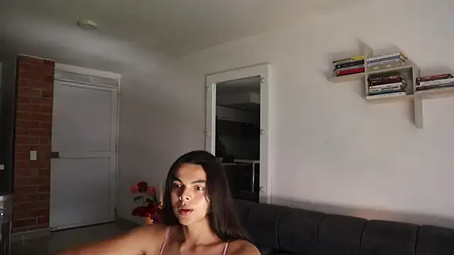  Vahos  online show from 11.02.25