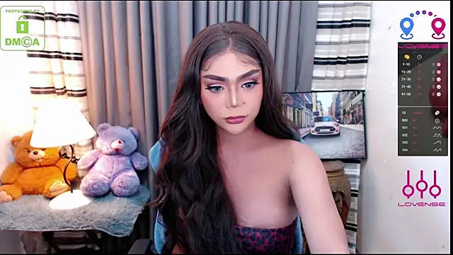 Fantacyoflove online show from 10.15.25