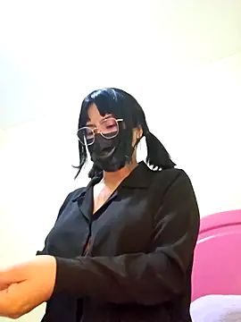 Latin summer online show from 10.16.25