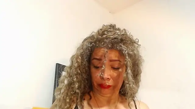 dalilasquirt1 online show from 10.01.25