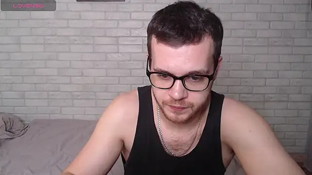 Snapshot of Alexxx_horny chatting on 05.10.26 Alexxx horny online show from 05.10.26