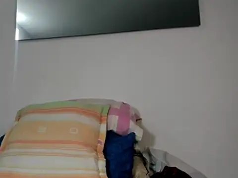 foxy-porn1 online show from 12.16.24