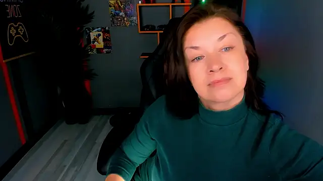 Snapshot of AnaMills chatting on 02.24.26 AnaMills online show from 02.24.26