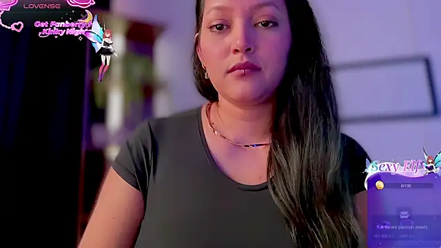 Snapshot of MarcellaGriffin chatting on 05.15.26 MarcellaGriffin online show from 05.15.26