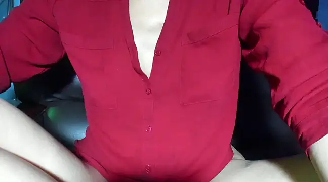 Snapshot of Angelchezcka chatting on 01.12.25 Angelchezcka online show from 01.12.25