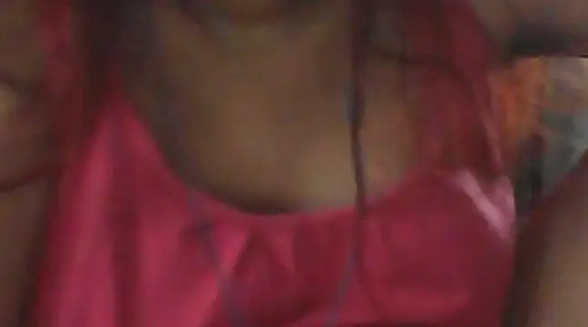 Snapshot of giga-bite chatting on 01.20.25 giga-bite online show from 01.20.25