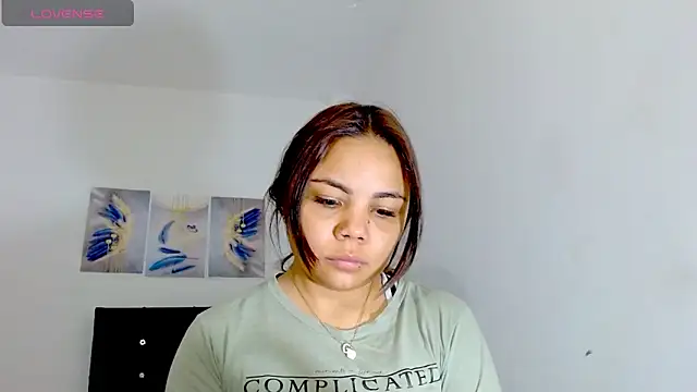 Snapshot of Kylie_loveee chatting on 10.30.25 Kylie loveee online show from 10.30.25