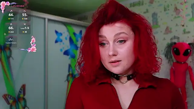 SmokyRose online show from 04.18.26