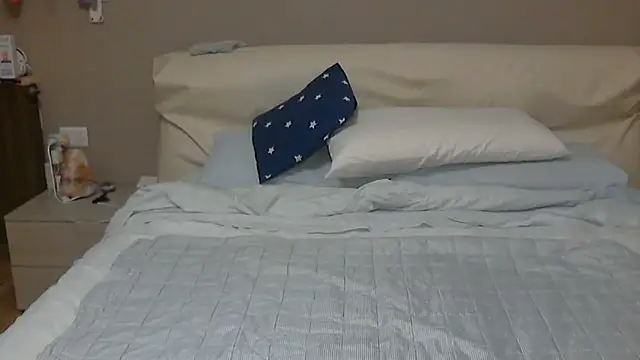 Snapshot of -K-- chatting on 01.15.25 -K-- online show from 01.15.25