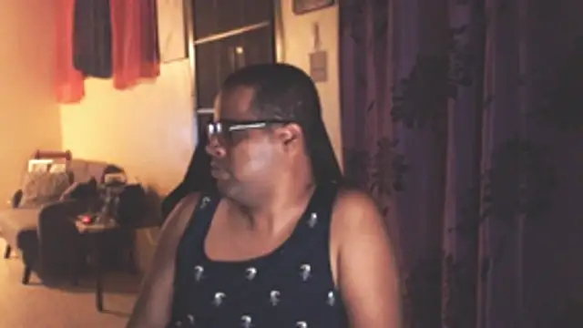 Snapshot of thesugar32 chatting on 10.18.25 thesugar32 online show from 10.18.25