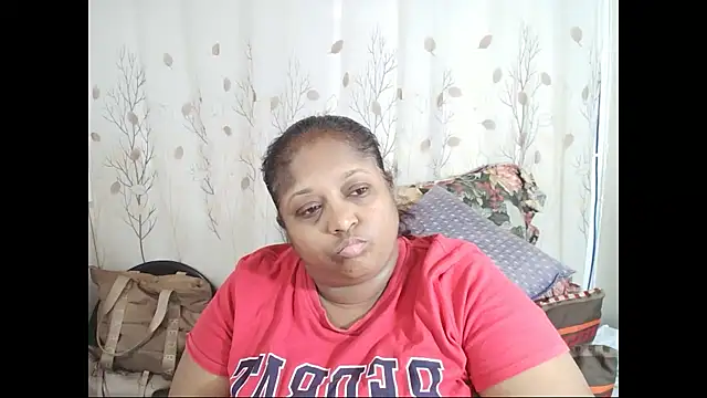 Snapshot of Indiantasha chatting on 10.09.25 Indiantasha online show from 10.09.25