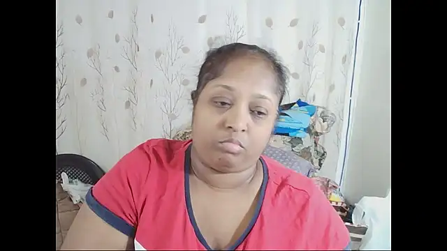 Snapshot of Indiantasha chatting on 10.10.25 Indiantasha online show from 10.10.25