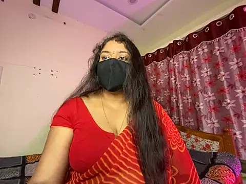 Snapshot of Love_4Sex chatting on 10.24.25 Love 4Sex online show from 10.24.25