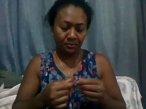 Snapshot of sexyladii chatting on 10.21.25 sexyladii online show from 10.21.25