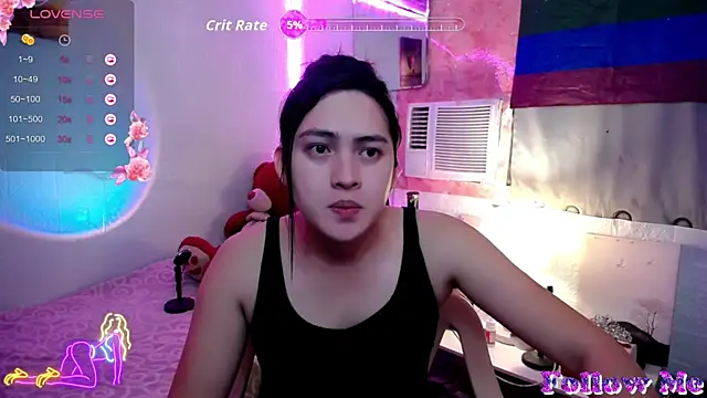 Snapshot of fuckhugecock chatting on 10.21.25 fuckhugecock online show from 10.21.25