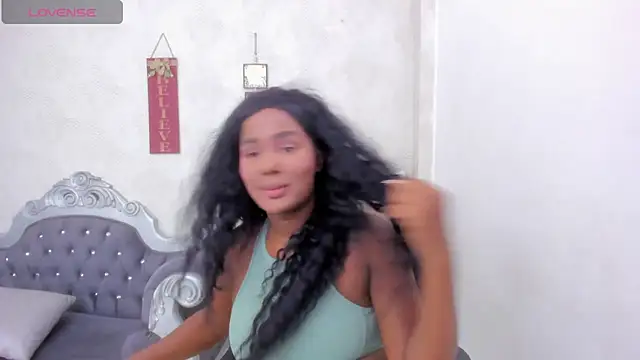 Snapshot of katherin_cruz_ chatting on 11.07.25 katherin cruz online show from 11.07.25