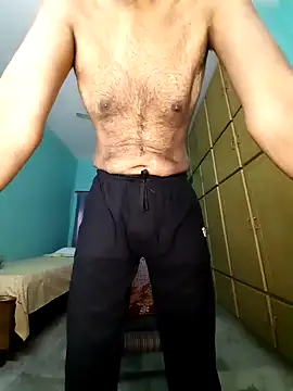 Snapshot of hornyindianmale82 chatting on 01.21.25 hornyindianmale82 online show from 01.21.25