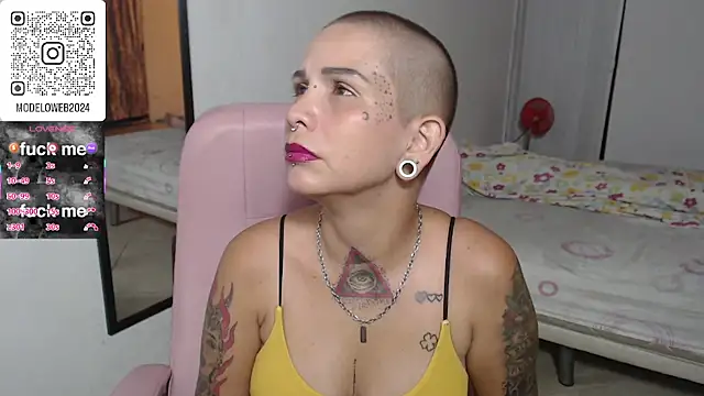 moon cat85 online show from 03.04.25