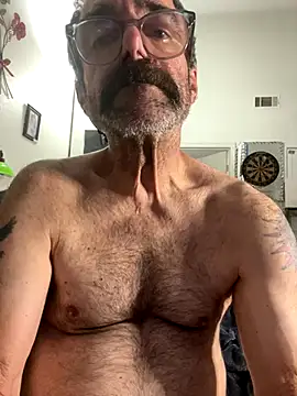 Trainee2Bpeed online show from 10.28.25