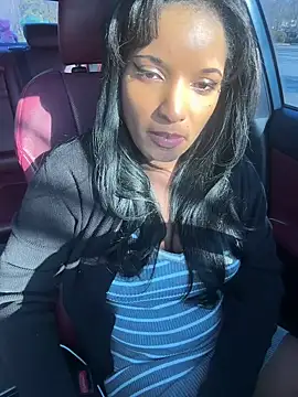 NicoleCocksXXX online show from 02.02.26