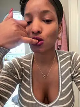 NicoleCocksXXX online show from 03.31.26