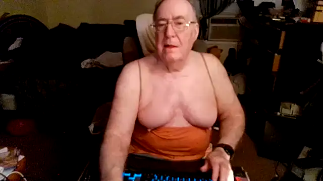 Toastir online show from 04.15.26