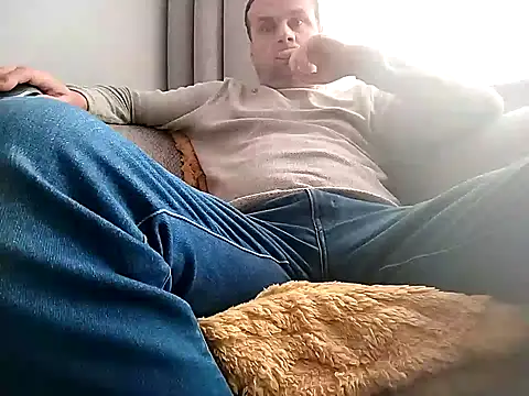 grzes19763 online show from 10.15.25