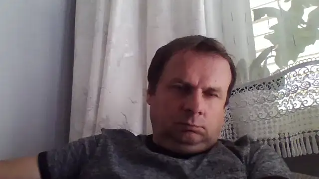 Snapshot of grzes19763 chatting on 06.01.26 grzes19763 online show from 06.01.26