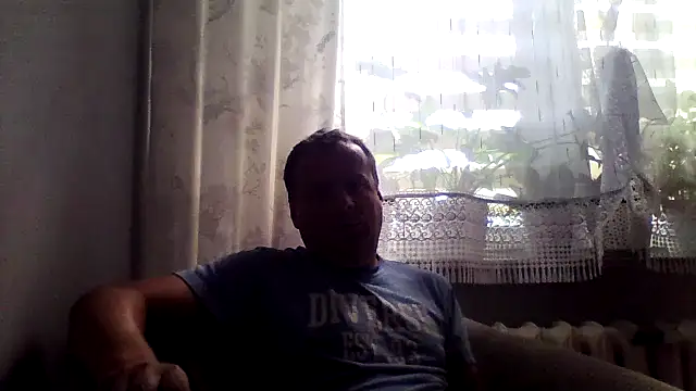 Snapshot of grzes19763 chatting on 06.27.26 grzes19763 online show from 06.27.26